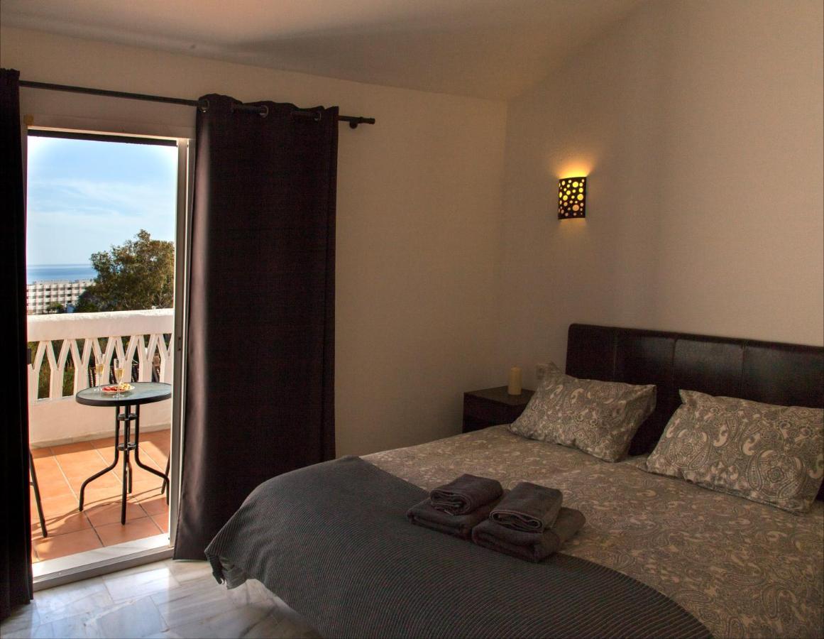 Agradable Adosado Con Piscina La Hidalga Villa Benalmadena Exterior photo